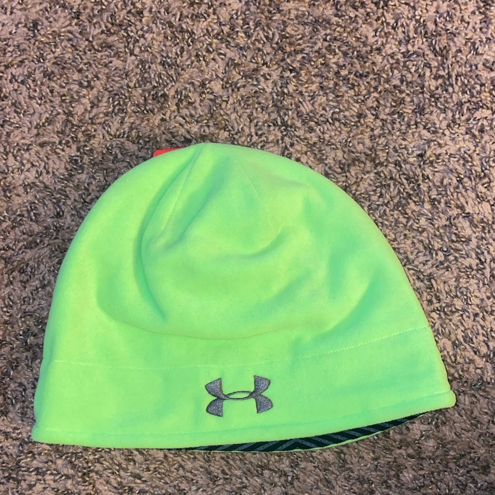 Under Armor beanie